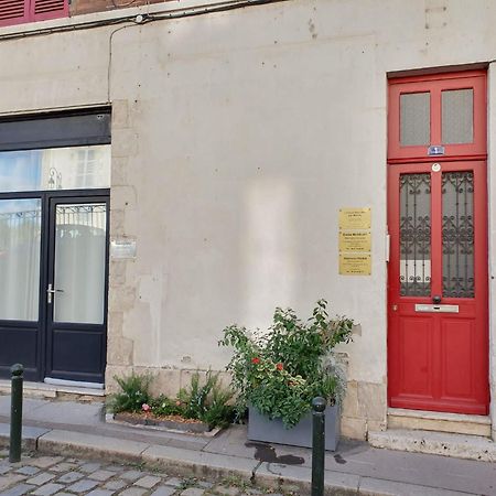 Quietude Au Bord De Loire. Apartment Orleans Ngoại thất bức ảnh